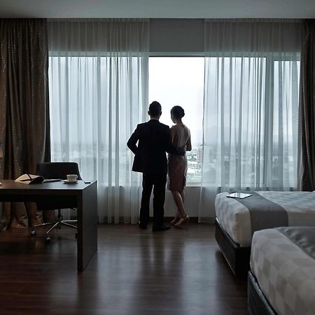 โรงแรมพูลแมน กูชิง ภายนอก รูปภาพ